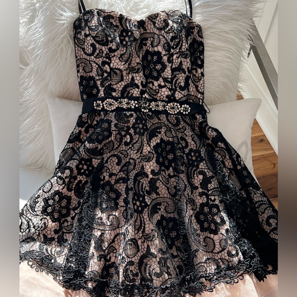 Camille La Vie black lace strapless dress!!! Jeweled belt!! Gorgeous!! Sz 5/6